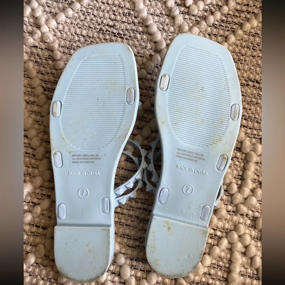 Steve Madden baby blue Sandals size 7 - Picture 2 of 2